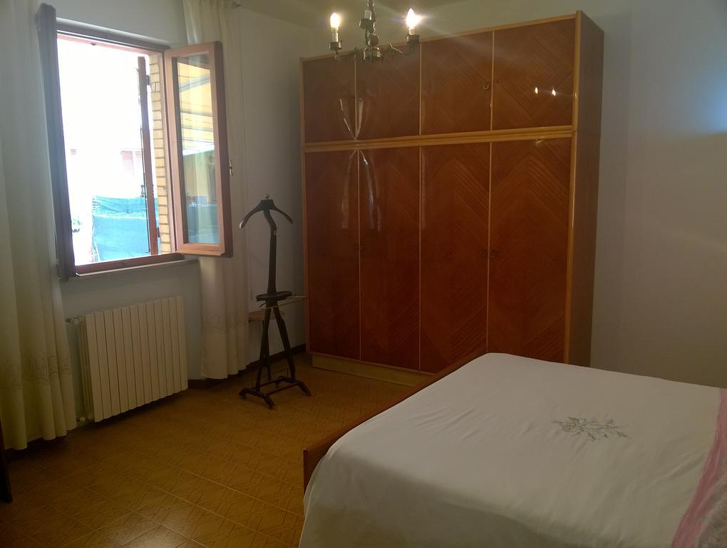 Apartment Via Vittoria Bastia Umbra Luaran gambar